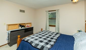 2209 8th Street Ct SW, Altoona, IA 50009