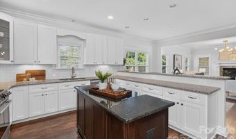 2562 Roseview Ln, Charlotte, NC 28205