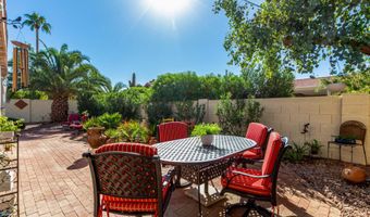 10613 E VOAX Dr, Sun Lakes, AZ 85248