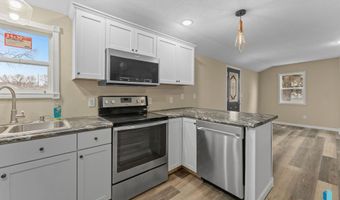 307 W Oak St, Beresford, SD 57004