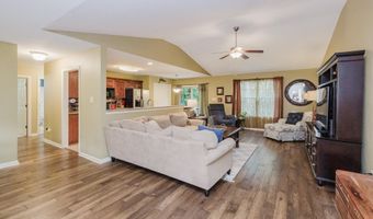 1401 Stamford Dr, Benton, AR 72019