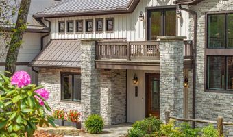 494 E Ridge Rd, Cashiers, NC 28717
