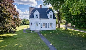 5807 HWY M35, Perkins, MI 49872