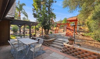 1722 Tierra Libertia Rd, Escondido, CA 92026