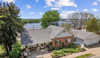 304 S 2nd St, Alma, WI 54610