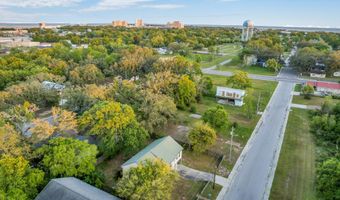 326 Strangi Ave, Biloxi, MS 39530