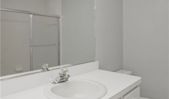 700 Hampton Cir 8, Aurora, OH 44202