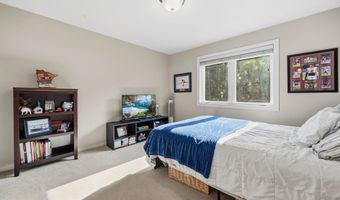 2089 Whispering Oaks Dr NE, Alexandria, MN 56308