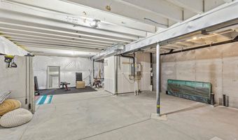 8358 Howell St B, Arvada, CO 80005