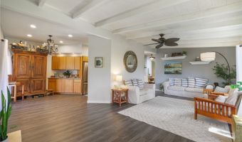 823 Kalalea St, Honolulu, HI 96825