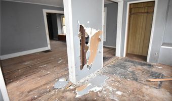 922 W 37th St, Ashtabula, OH 44004