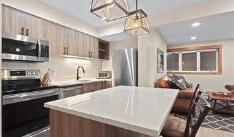 820 COLUMBINE Rd 20, Breckenridge, CO 80424