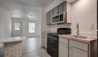 238 E 21st St, Baxter Springs, KS 66713