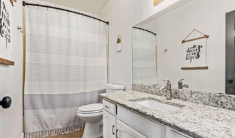 2555 N TAMARISK St, Chandler, AZ 85224