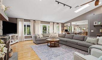 162 Absalona Hill Rd, Glocester, RI 02814