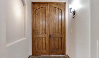 4327 E CAPRICORN Pl, Chandler, AZ 85249