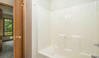 3537 Lake Ridge Ln, Allegan, MI 49010