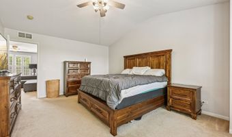 564 Woods Creek Ln, Algonquin, IL 60102