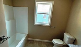 37 Clifton St, Central Falls, RI 02863
