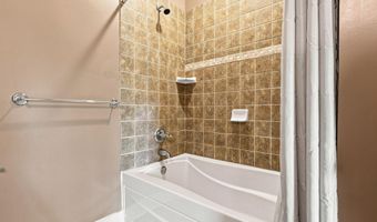 584 Southgate Dr, Camden, SC 29020