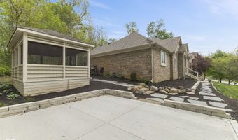 1126 Timber Climb Dr, Avon, IN 46123