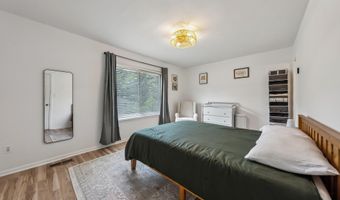 10707 MUIRFIELD Dr, Potomac, MD 20854