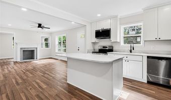 104 Oakhurst Dr, Asheboro, NC 27205