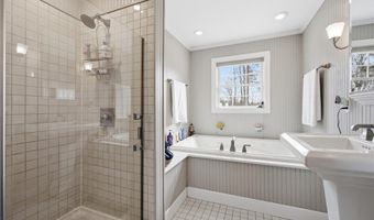 119 North Ln, Angola, NY 14006
