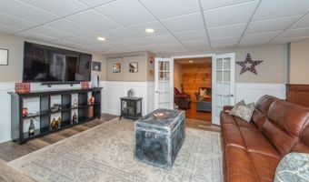 4 GARRY Ln, Andover, NJ 07848