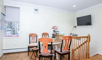 2536 E 1st St 102, Brooklyn, NY 11223