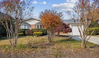 5813 MIDHILL St, Bethesda, MD 20817