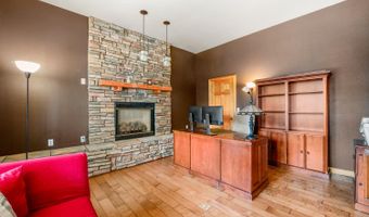 335 NW 17th St, Bend, OR 97701