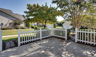 386 Sherwood Oaks Dr, Asheboro, NC 27205