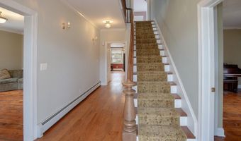 15 Brighton Ave, Andover, NJ 07821