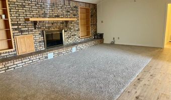 1624 County Road 1560, Alba, TX 75410