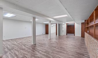 519 SE 13th, Dyersville, IA 52040