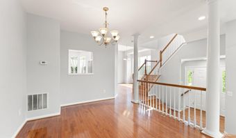 21610 MONMOUTH Ter, Ashburn, VA 20147