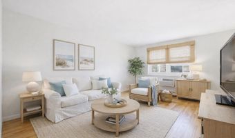 297 Merrick Rd D 1, Amityville, NY 11701