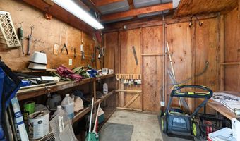 7080 THURSTON Rd 2, Springfield, OR 97478
