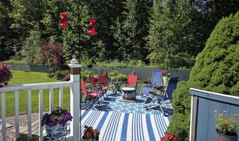 272 Belmont Ave, Belfast, ME 04915
