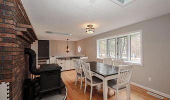 50 Edinburgh Dr, Bedford, NH 03110