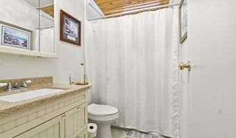 1349 27th Pl, Bell, FL 32619