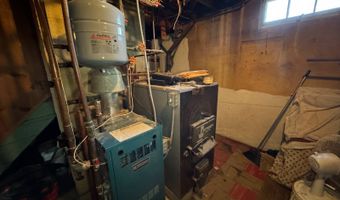 1204 4th St, Britton, SD 57430