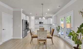 6055 Thicket Ln, Boiling Springs, SC 29316