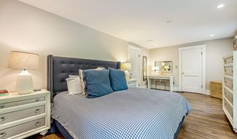 1303 S Forest Ave, Ann Arbor, MI 48104