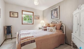 1200 E Cedar St, Brandon, SD 57005