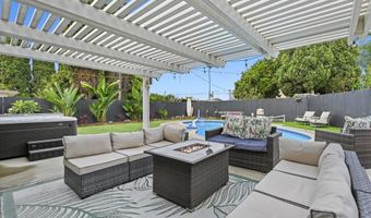 3516 Las Vegas Dr, Oceanside, CA 92054