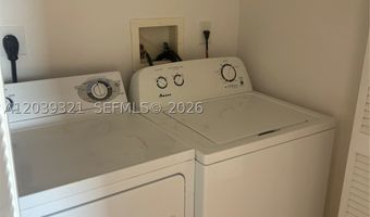 19501 W Country Club Dr 611, Aventura, FL 33180