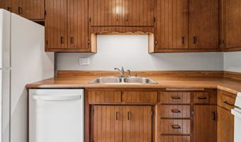 725 S WESTHAVEN Pl G, Appleton, WI 54914