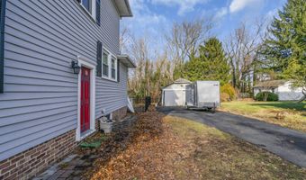 64 Waker Ave, Allentown, NJ 08501